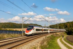 Neigetechnik-Triebzug Astoro der SBB als EuroCityExpress ECE Mnchen-Zrich